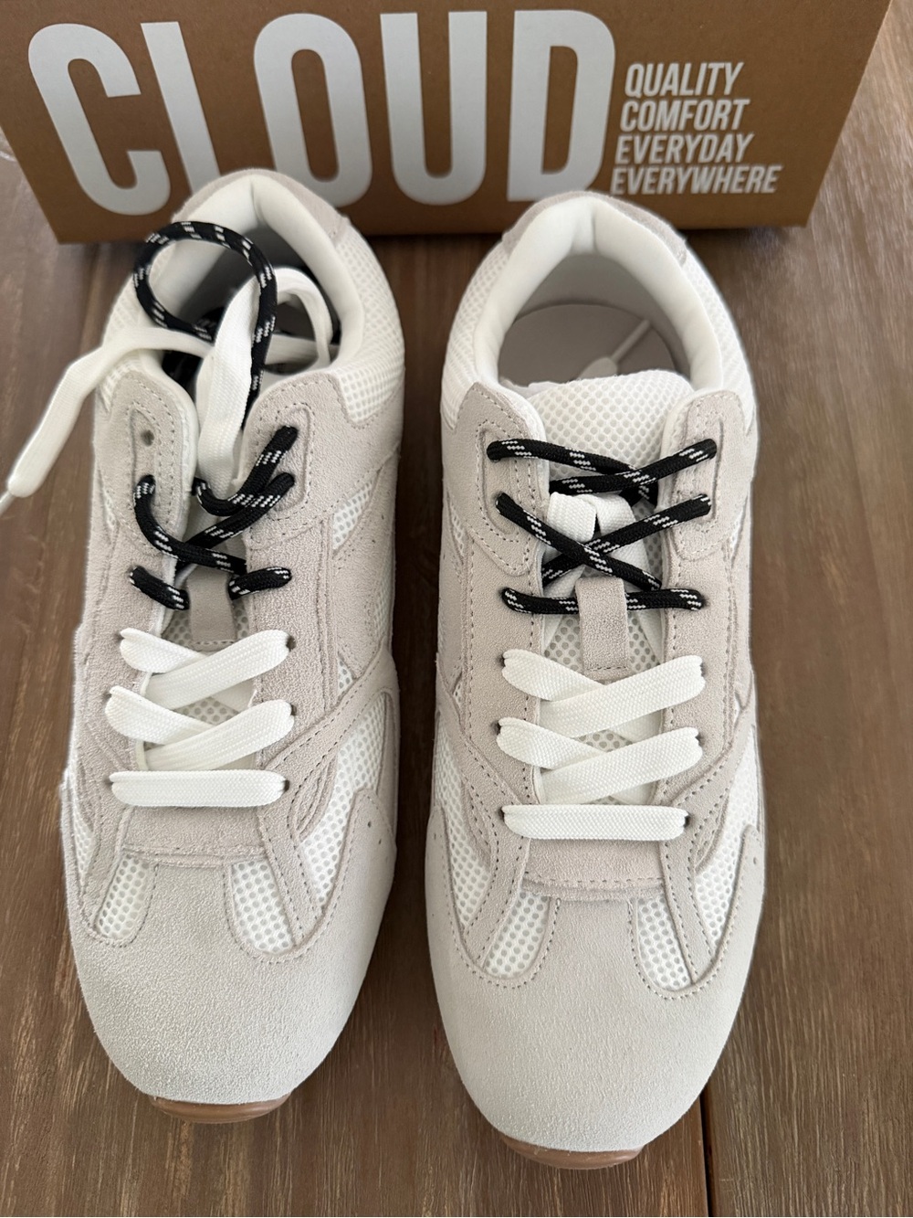 Project Cloud Leather Barefoot  Women’s Memory Foam Lace-Up Sneakers. Size 8. - Picture 7 of 10